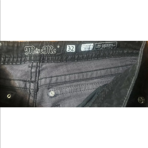 Miss Me Womens Rhinestone Black Skinny Jeans! Size 32x36 - Picture 2 of 6